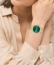 Lacoste Crocorigin Women’s Quartz Watch – Stainless Steel Fashion Wristwatch, 3 ATM Water Resistant, Slim & Elegant Design