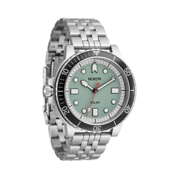 Nixon Stinger 44 Men’s Watch – 44mm Solar Analog, Stainless Steel Bracelet, Luminous Dial, 100m Water Resistant
