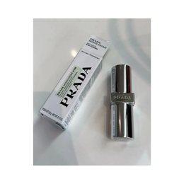 Prada Monochrome Hyper Matte Lipstick