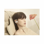 Bang & Olufsen Earset – Premium Wireless In-Ear Earphones, White, Signature Sound