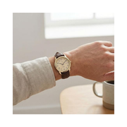 Timex Men’s Easy Reader 38mm Watch with Leather Strap, Date Display & INDIGLO Backlight